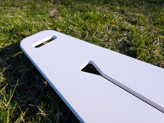 close up detail of rounded edge of PVC foam board flyball jump – lightweight, durable dog flyball jumps, single upright , white